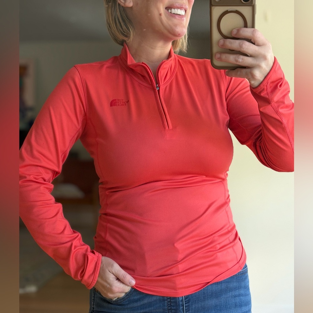 The North Face Medium Coral Salmon Pink Women's Long Sleeve Flashdry Top Shirt